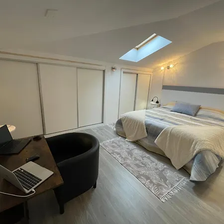 Penthouse A6 Parque La Carolina/carolina Park Apartment Marbella